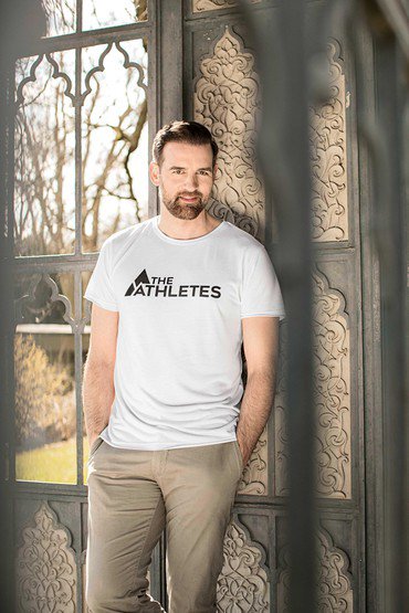 Mann im the Athletes T_Shirt